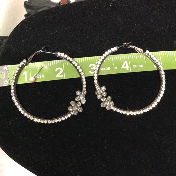 New 2 inch Rhinestone hoop earrings sparkle stones on gun metal color hoop - Picture 7 of 8